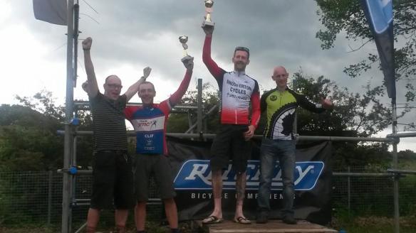 10302056_10152258114599542_6863275523042674557_n